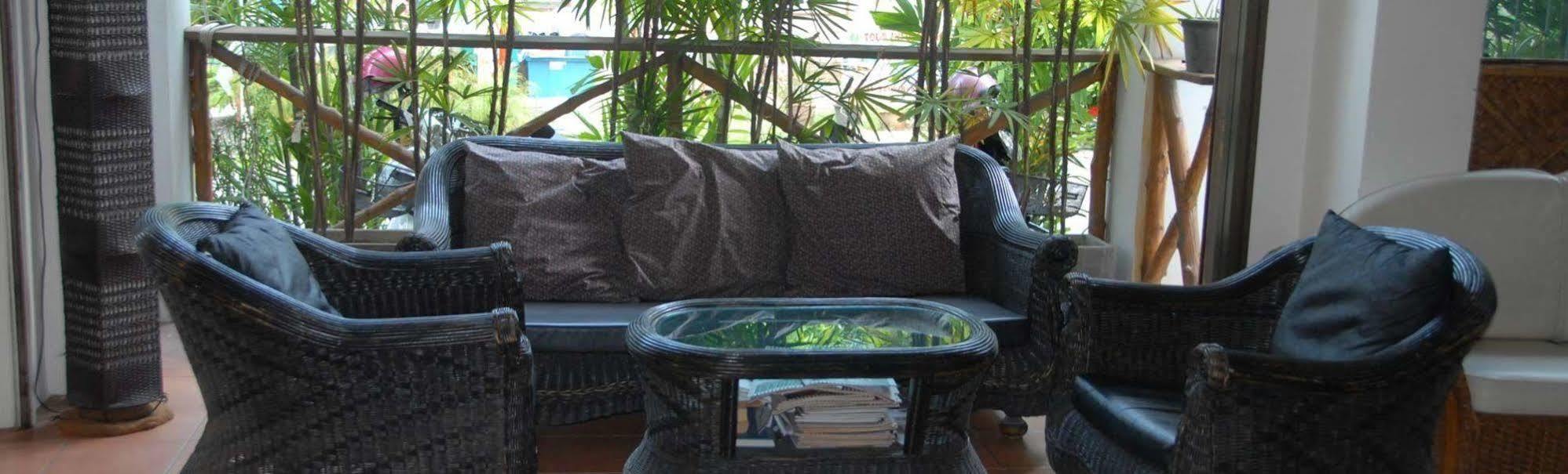 Supergreen Hotel Chalong Bagian luar foto